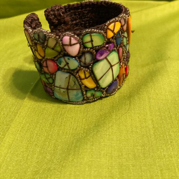 Vintage Crocheted Mosaic Mother of Pearl and beaded Cuff/Bracelet - Picture 2 of 4